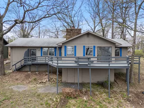 26 Mission Hills Ln, Holiday Island, AR 72631