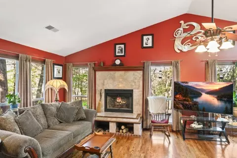 Living - 784 Lake Rd, Shell Knob, MO 65747 photo 1 of 1