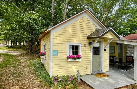 30 Kingshighway, Eureka Springs, AR 72632