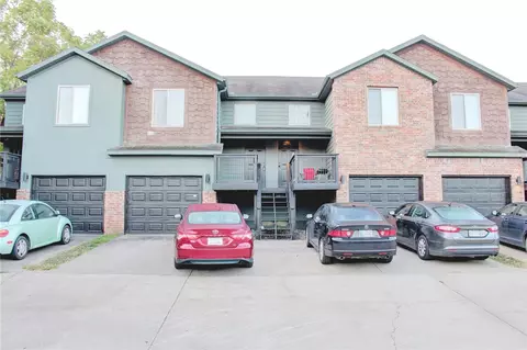 763 W Sandy Beach Ln, Fayetteville, AR 72703