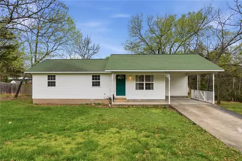 1508 Janet St, Berryville, AR 72616