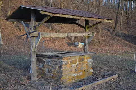 Exterior - Undisclosed, Deer, AR 72628 photo 3 of 5