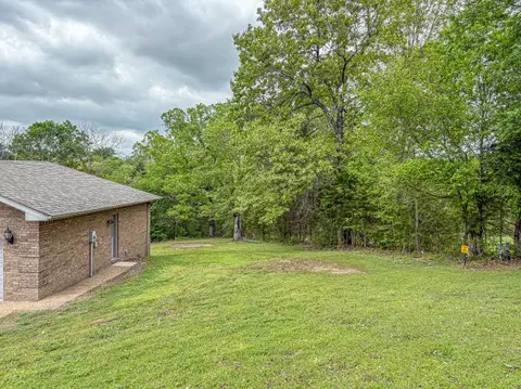 147 Abby Ln, Cotter, AR 72626 photo 3