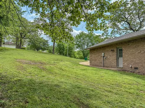 147 Abby Ln, Cotter, AR 72626 photo 4