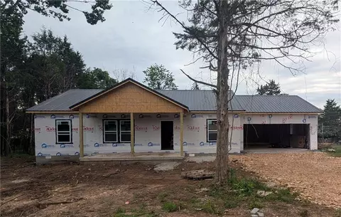 290 W Blue Jay, Diamond City, AR 72644
