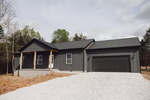 290 W Blue Jay, Diamond City, AR 72644