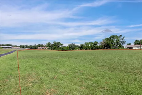 4340 N 2nd St, Rogers, AR 72756