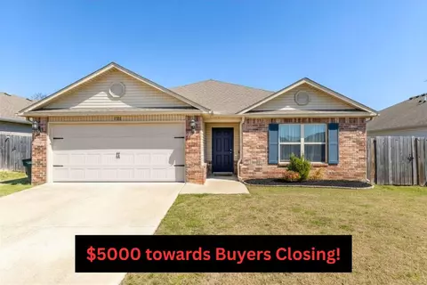 1326 S Kingfisher Ln, Fayetteville, AR 72701