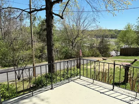 Exterior - 210 N N Spg, Harrison, AR 72601 photo 2 of 17