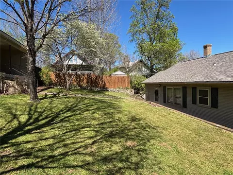 Exterior - 210 N N Spg, Harrison, AR 72601 photo 16 of 17