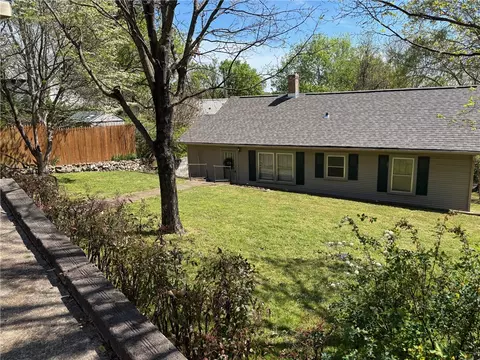 Exterior - 210 N N Spg, Harrison, AR 72601 photo 15 of 17