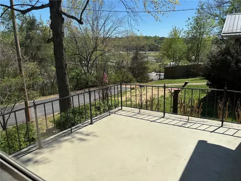 Exterior - 210 N N Spg, Harrison, AR 72601 photo 3 of 17