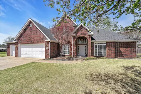 505 Elk Dr, Springdale, AR 72762