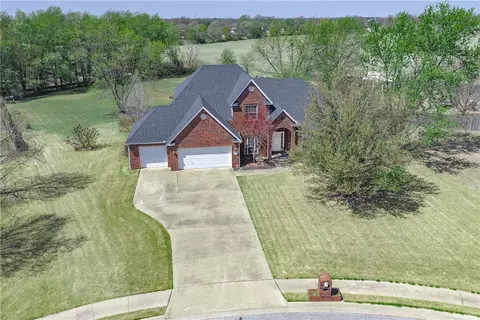 505 Elk Dr, Springdale, AR 72762
