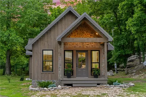Exterior - 3931 Zack Rd, Marshall, AR 72650 photo 7 of 8