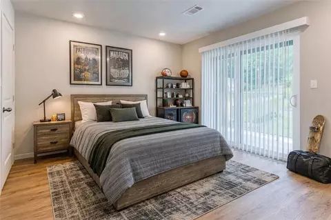 Bedroom - 5717 Park Ave, Fort Smith, AR 72903 photo 4 of 5