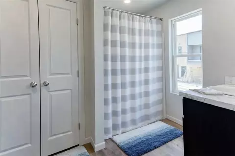 Bath - 5717 Park Ave, Fort Smith, AR 72903 photo 4 of 4