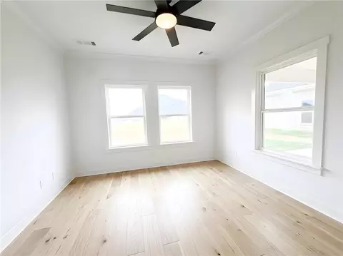 Bedroom - 1320 Greyback Ln, Centerton, AR 72719 photo 2 of 4