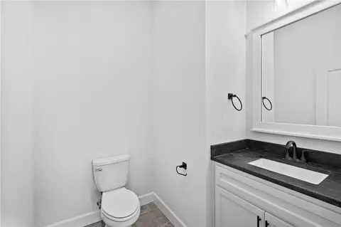 Bath - 1320 Greyback Ln, Centerton, AR 72719 photo 6 of 6