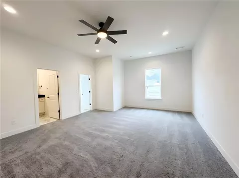 Bedroom - 1320 Greyback Ln, Centerton, AR 72719 photo 4 of 4