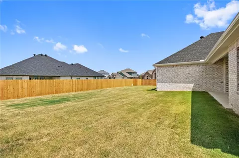 Exterior - 1320 Greyback Ln, Centerton, AR 72719 photo 8 of 8