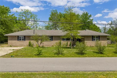 608 W Line St, Dyer, AR 72935