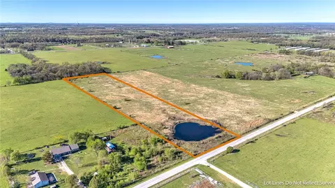 Chicken Drive, Decatur, AR 72722