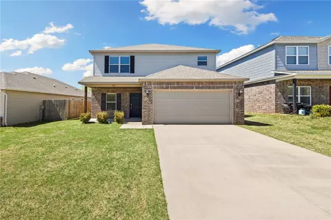 1209 S Ivory Bill Ln, Fayetteville, AR 72701