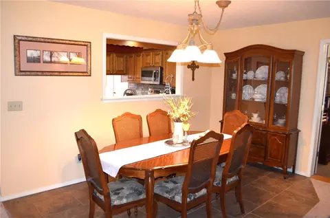 Dining - 1800 Capps #14, Harrison, AR 72601 photo 3 of 3