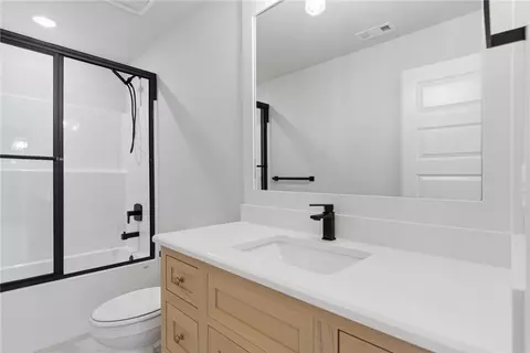 Bath - 310 Bronco St, Centerton, AR 72719 photo 6 of 6
