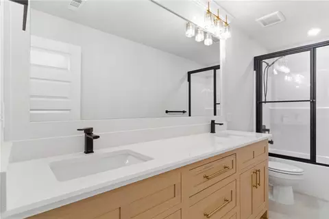 Bath - 310 Bronco St, Centerton, AR 72719 photo 5 of 6
