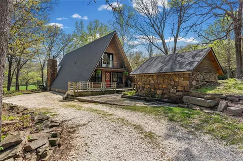 17329 Archer Rd, Canehill, AR 72717