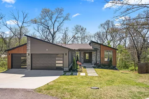 3 Darten Cir, Bella Vista, AR 72714