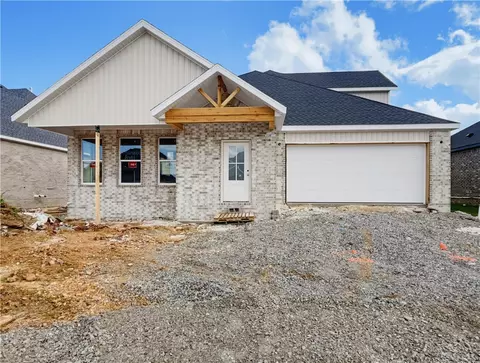 6801 Basswood Ave, Bentonville, AR 72713
