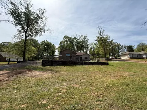 10405 Arroyo Ln, Dardanelle, AR 72834