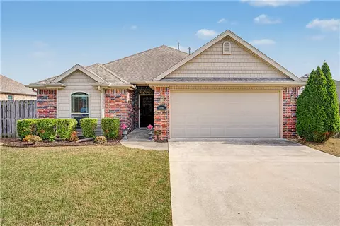 3591 Foxtail Lily Ln, Fayetteville, AR 72704