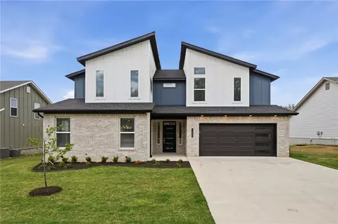 1124 Bunker Dr, Pea Ridge, AR 72751