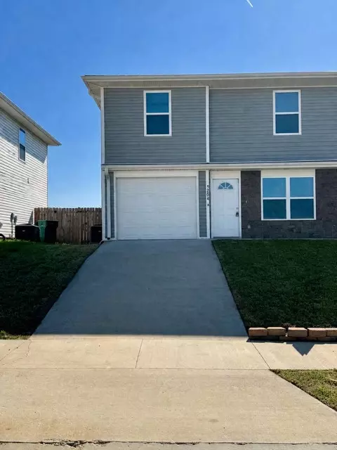 1204 Nedra Dr #A, Decatur, AR 72722