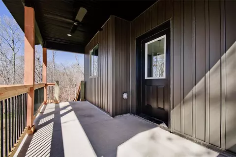11 Chatburn Ln, Bella Vista, AR 72715