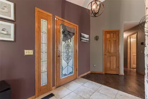 70 Overton Dr, Bella Vista, AR 72714