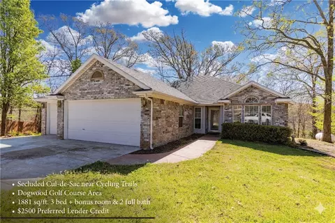 11 Bardon Ln, Bella Vista, AR 72714
