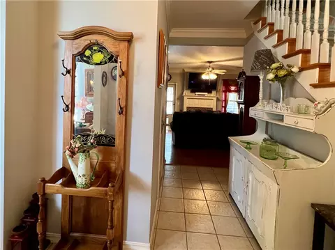 Entry Way - 3381 Eaglecrest Cir, Springdale, AR 72762 photo 1 of 1