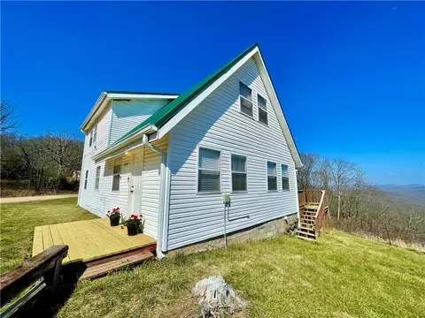 2736 Madison 5555, Huntsville, AR 72740