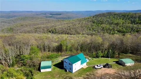 2736 Madison 5555, Huntsville, AR 72740