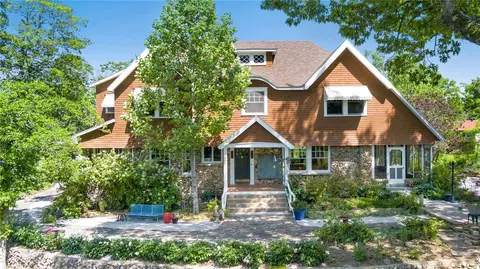 615 Prairie Creek Dr, Rogers, AR 72756