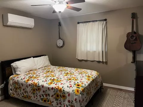 Bedroom - 4622 Creel Rd, Harrison, AR 72601 photo 3 of 4