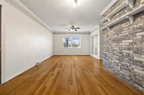Living - 7288 Hwy 62, Harrison, AR 72601 photo 5 of 6