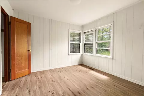 Bedroom - 808 Beverly, Harrison, AR 72601 photo 3 of 4
