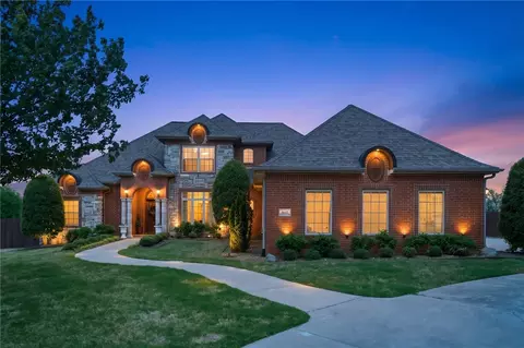 3601 W Legacy Ln, Rogers, AR 72758