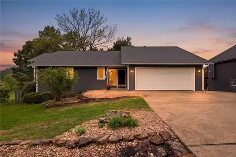25 Dalton Dr, Bella Vista, AR 72714